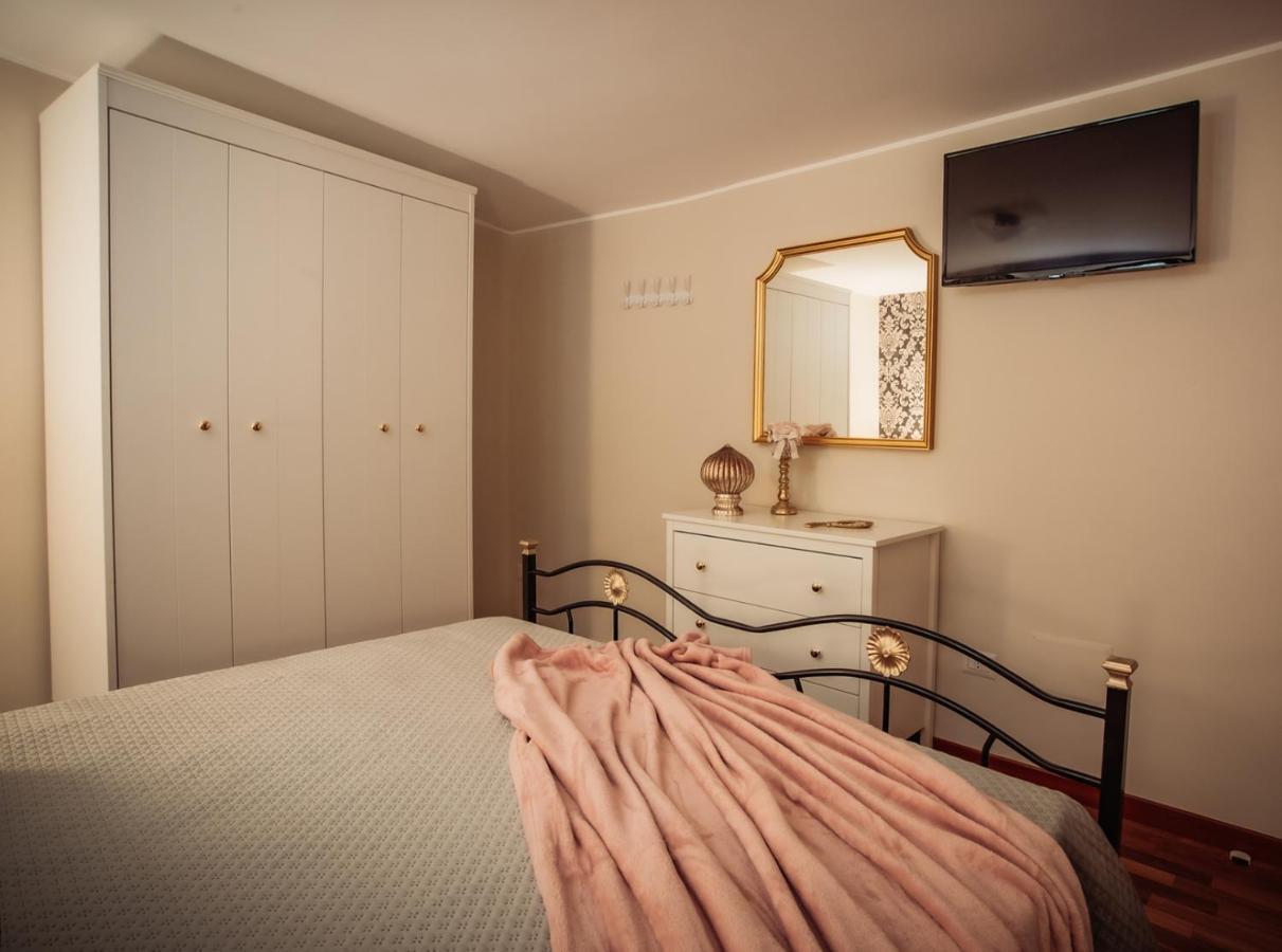 La Terrazza Dei Gemelli - Casa Vacanze Venosa Extérieur photo