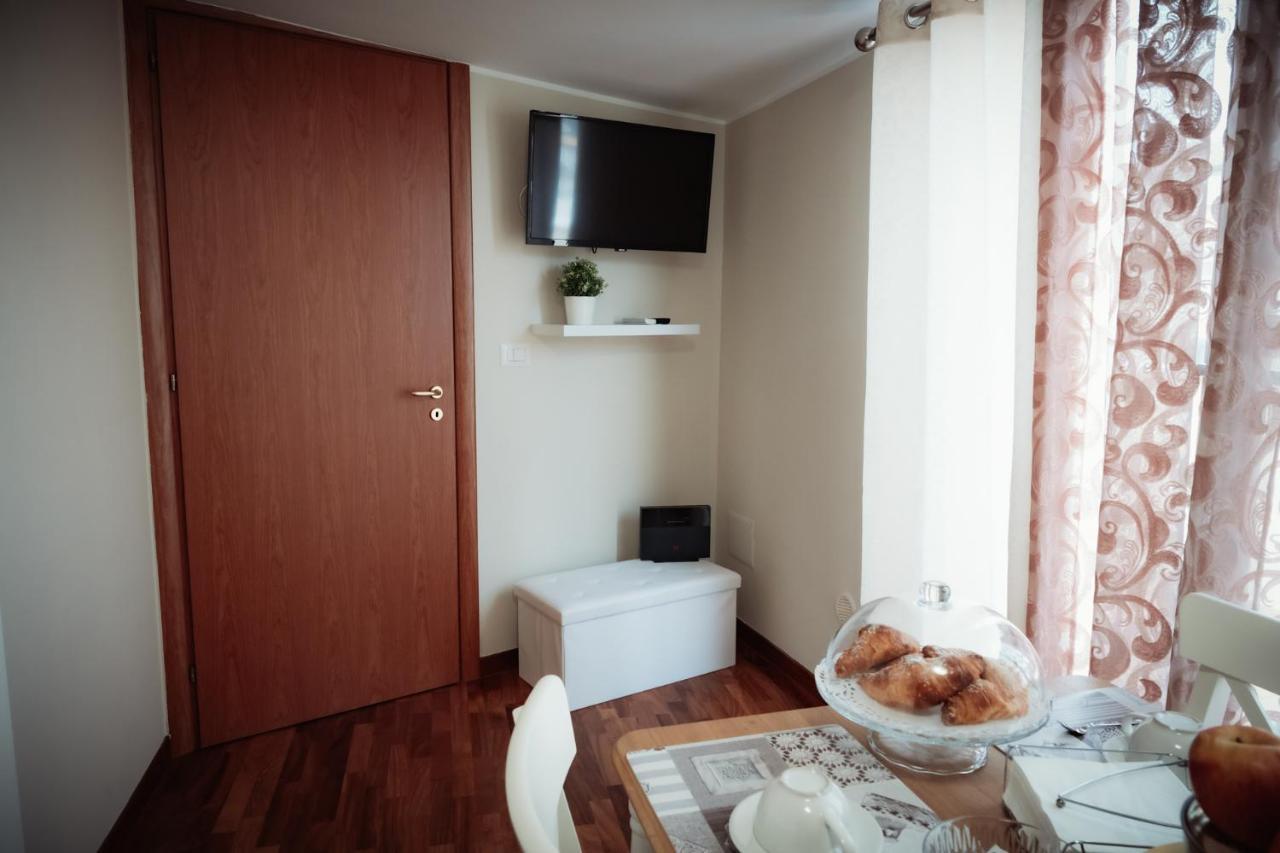 La Terrazza Dei Gemelli - Casa Vacanze Venosa Extérieur photo